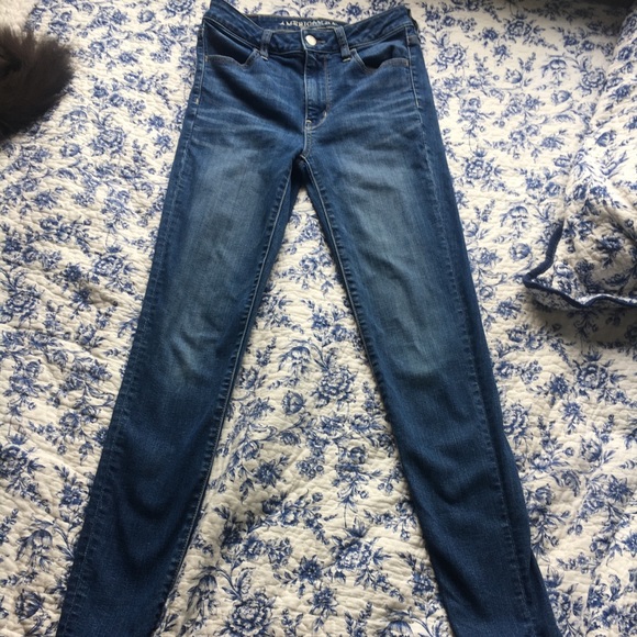 american eagle blue jeans